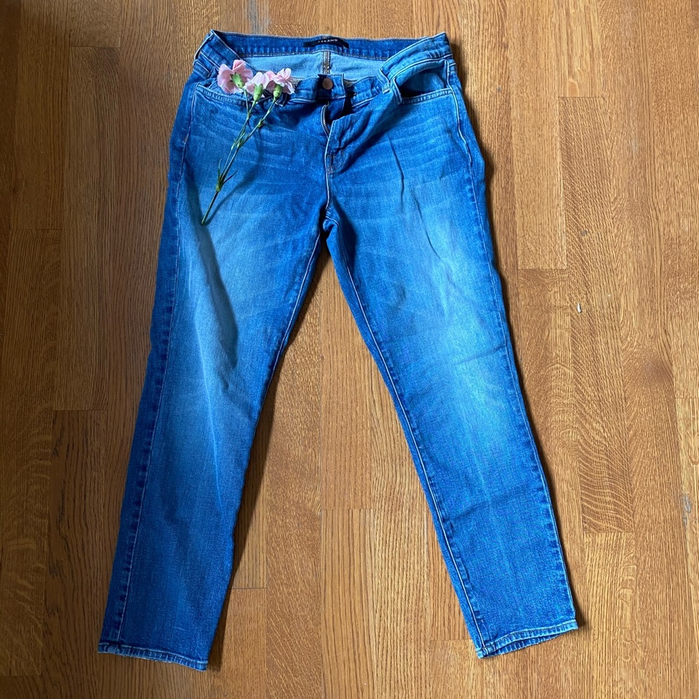 J BRAND light wash denim size 29